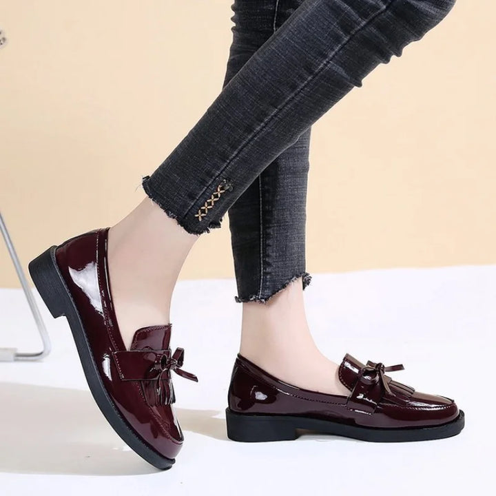 Elegant Leather Tassel Loafers For Women