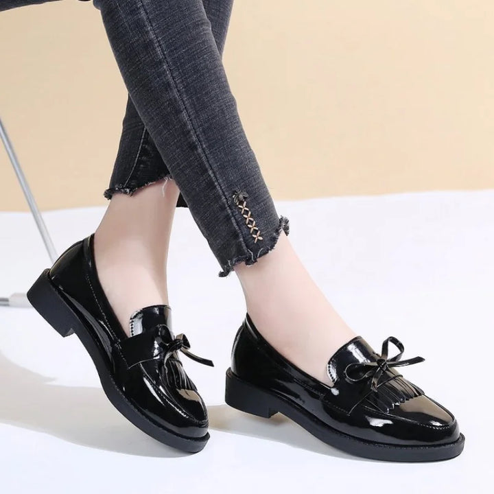 Elegant Leather Tassel Loafers For Women