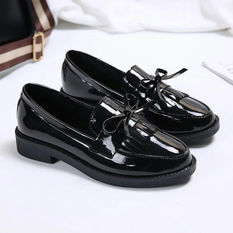 Elegant Leather Tassel Loafers For Women