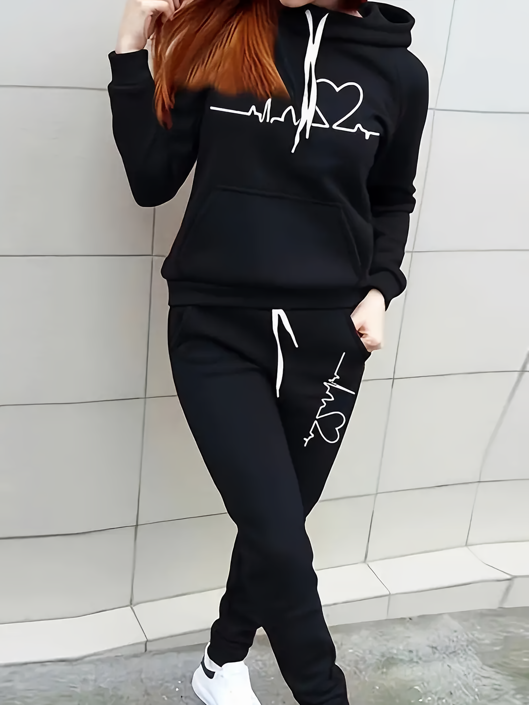 Heartbeat Pattern Tracksuit For Women